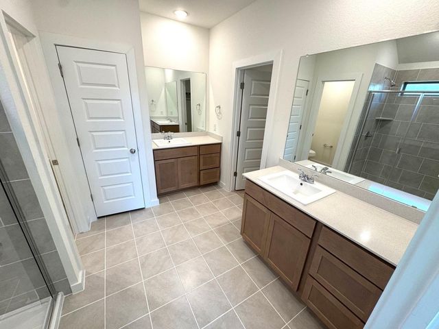 109 Divisadero DR, Hutto, TX 78634