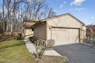 2355 Parliament Square, 2355, Toledo, OH 43617