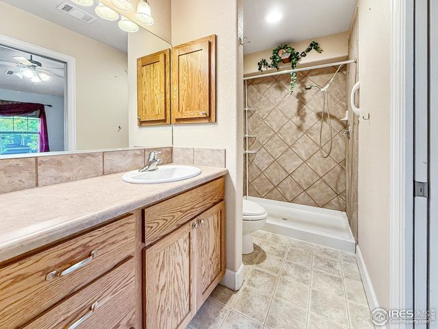 5775 29th St 6-605, Greeley, CO 80634