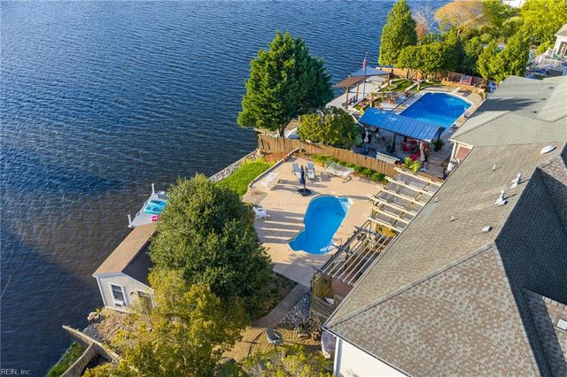 1064 Sandoval DR, Virginia Beach, VA 23454