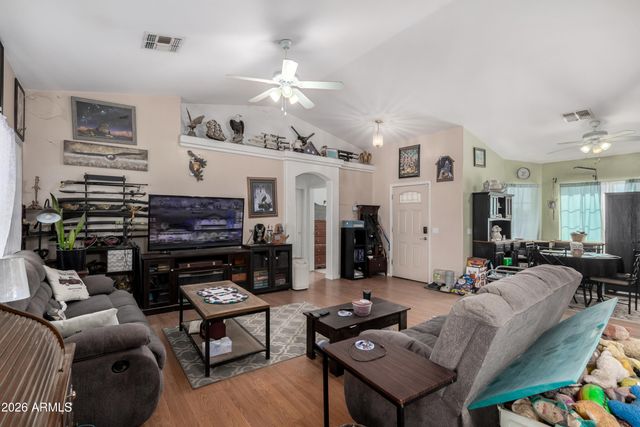 9530 W TINAJAS Drive, Arizona City, AZ 85123