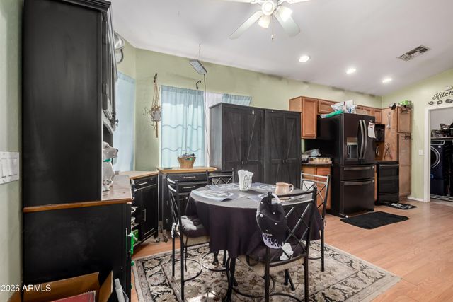 9530 W TINAJAS Drive, Arizona City, AZ 85123