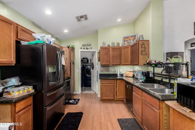 9530 W TINAJAS Drive, Arizona City, AZ 85123