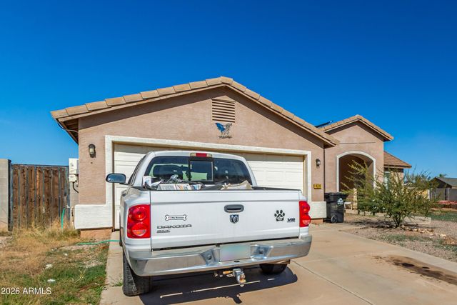 9530 W TINAJAS Drive, Arizona City, AZ 85123