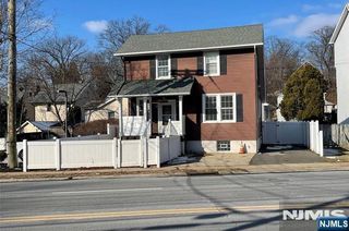 138 Pompton Avenue, Verona, NJ 07044