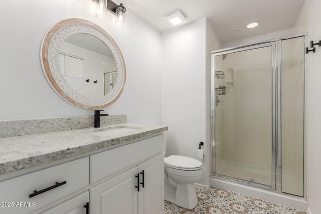 295 N RURAL Road 162, Chandler, AZ 85226