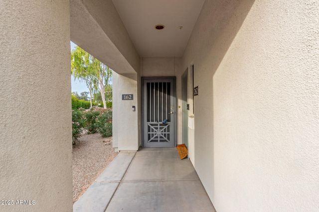 295 N RURAL Road 162, Chandler, AZ 85226