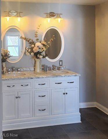 4302 John Avenue Up, Cleveland, OH 44113