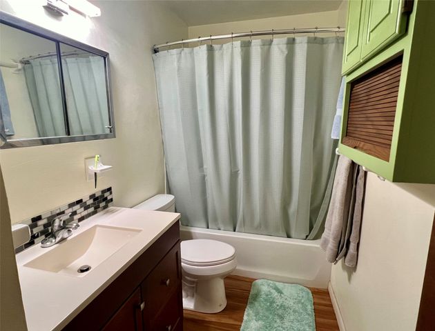 8881 OLD WATERFORD Road, Erie, PA 16509