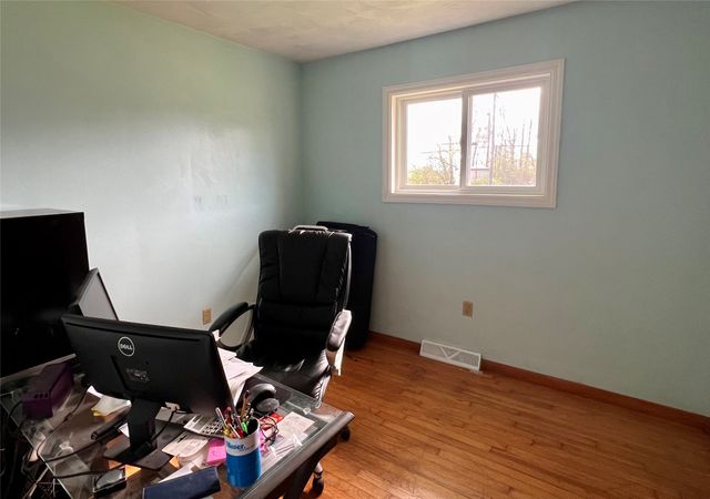 8881 OLD WATERFORD Road, Erie, PA 16509