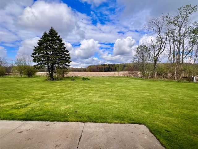 8881 OLD WATERFORD Road, Erie, PA 16509