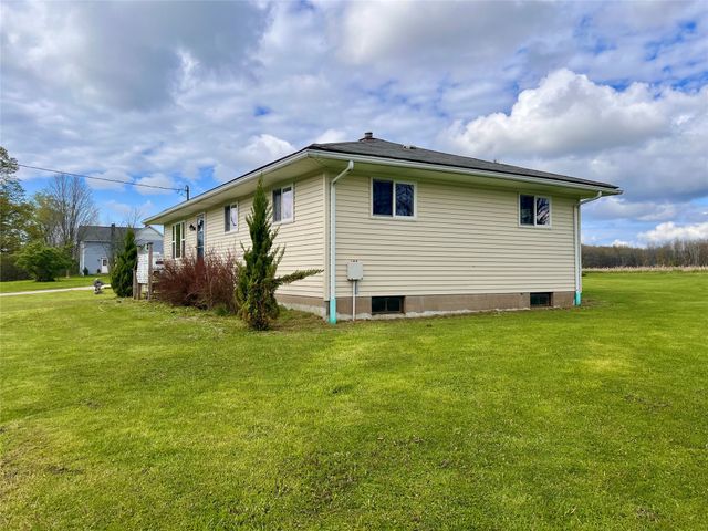 8881 OLD WATERFORD Road, Erie, PA 16509