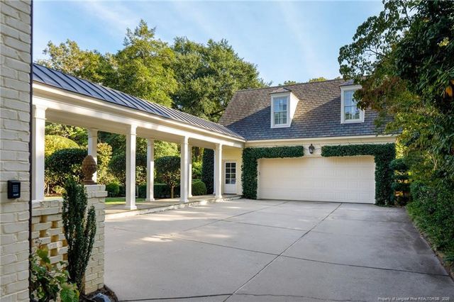 1425 Raeford Road, Fayetteville, NC 28305