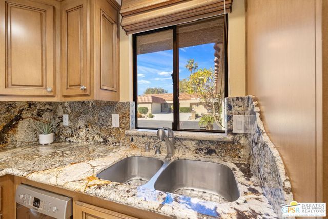 40632 E La Costa Circle, Palm Desert, CA 92211