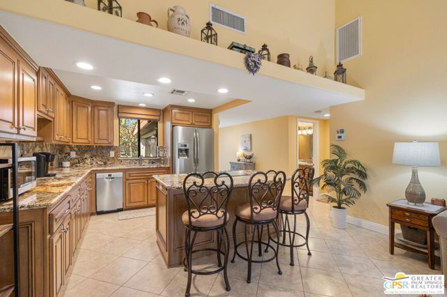 40632 E La Costa Circle, Palm Desert, CA 92211