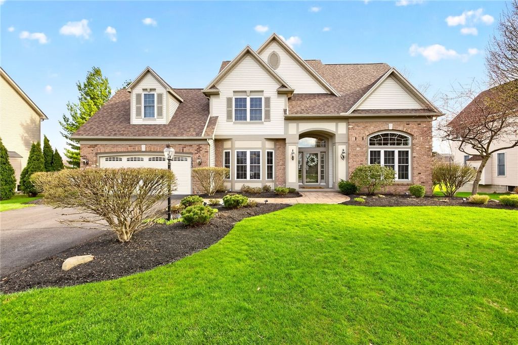 1293 Thistleberry Lane, Penfield, NY 14580