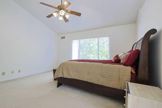 2189 Treetop Lane, Hebron, KY 41048