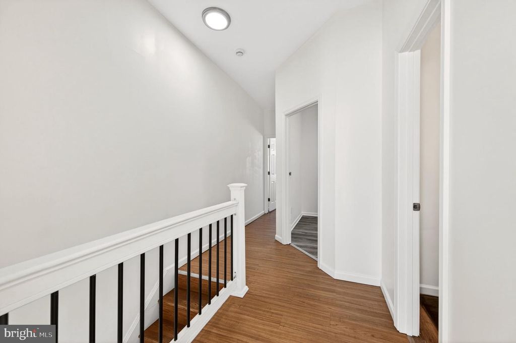 Image 14 of property listing at 480 S BENTALOU ST S, Baltimore, MD 21223