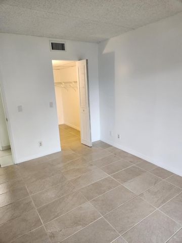 600 Village Green Court 108, Palm Springs, FL 33461