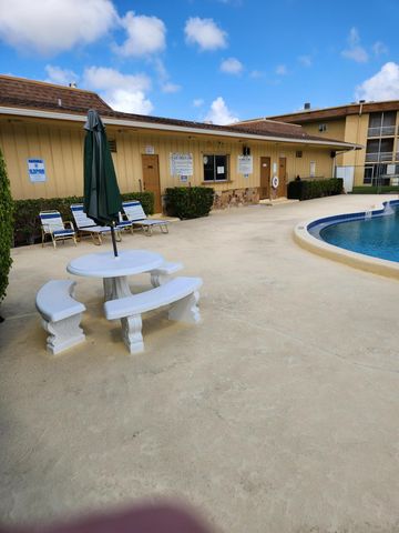 600 Village Green Court 108, Palm Springs, FL 33461