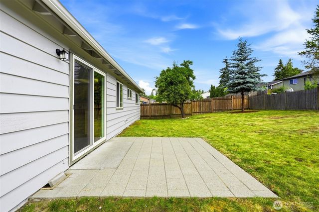 5627 60th Drive NE, Marysville, WA 98270