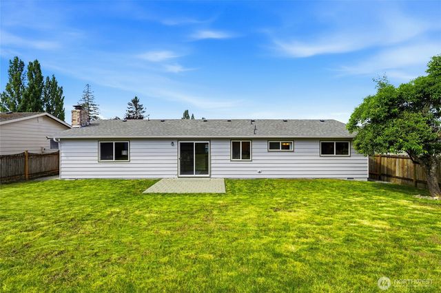 5627 60th Drive NE, Marysville, WA 98270