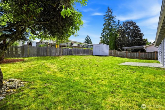 5627 60th Drive NE, Marysville, WA 98270