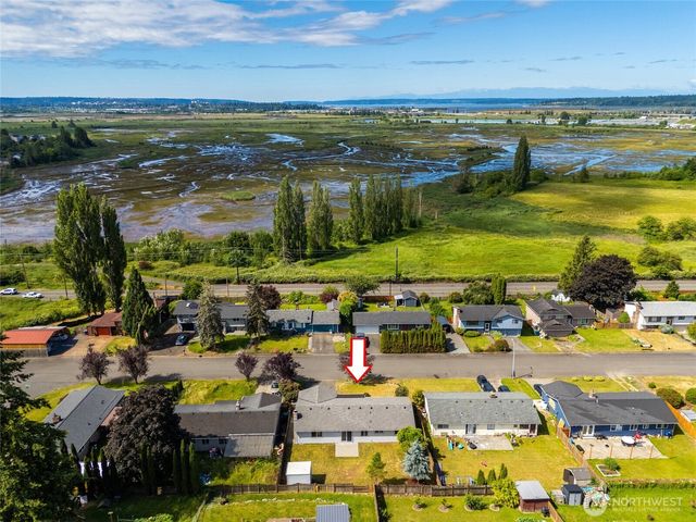 5627 60th Drive NE, Marysville, WA 98270