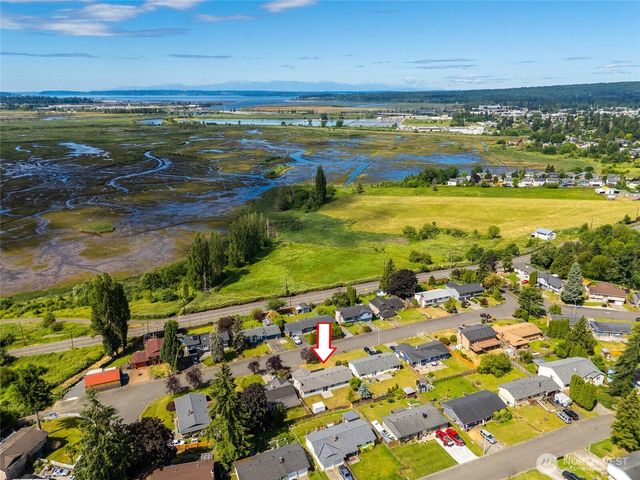5627 60th Drive NE, Marysville, WA 98270