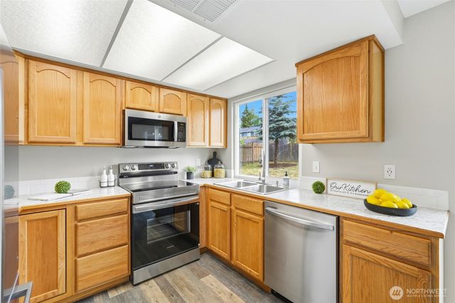 5627 60th Drive NE, Marysville, WA 98270