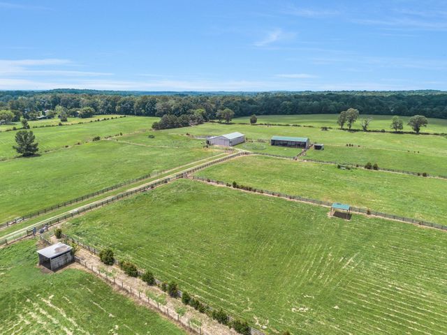 2620 Highway 48, S, Dickson, TN 37055
