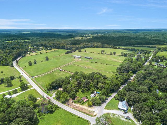 2620 Highway 48, S, Dickson, TN 37055