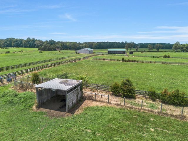 2620 Highway 48, S, Dickson, TN 37055