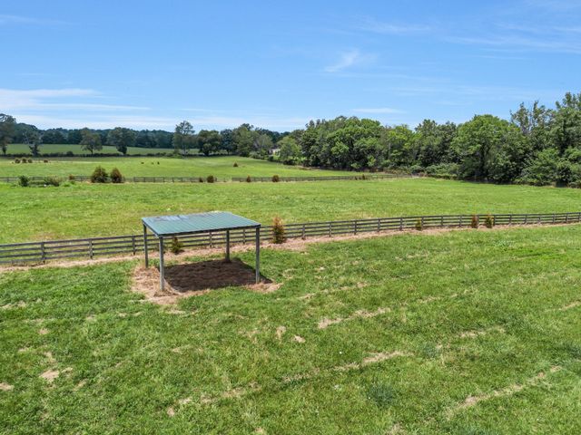 2620 Highway 48, S, Dickson, TN 37055