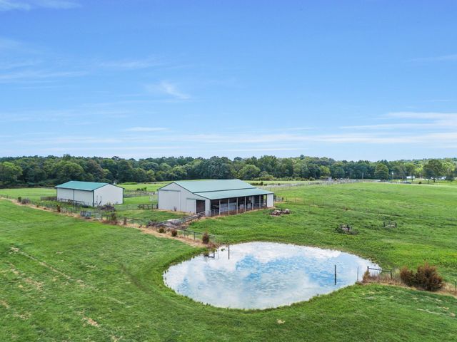 2620 Highway 48, S, Dickson, TN 37055