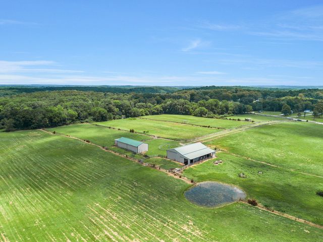 2620 Highway 48, S, Dickson, TN 37055