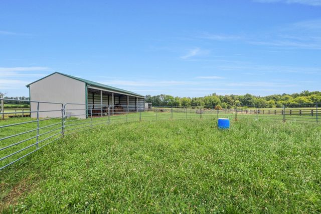 2620 Highway 48, S, Dickson, TN 37055