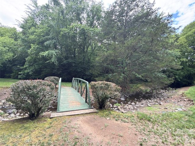 13500 Stephendale Drive, Charlotte, NC 28273