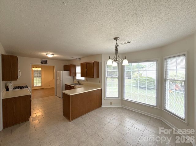 13500 Stephendale Drive, Charlotte, NC 28273