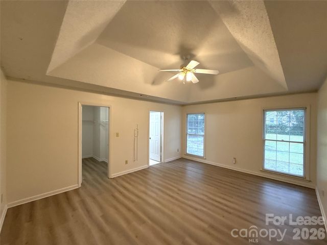 13500 Stephendale Drive, Charlotte, NC 28273