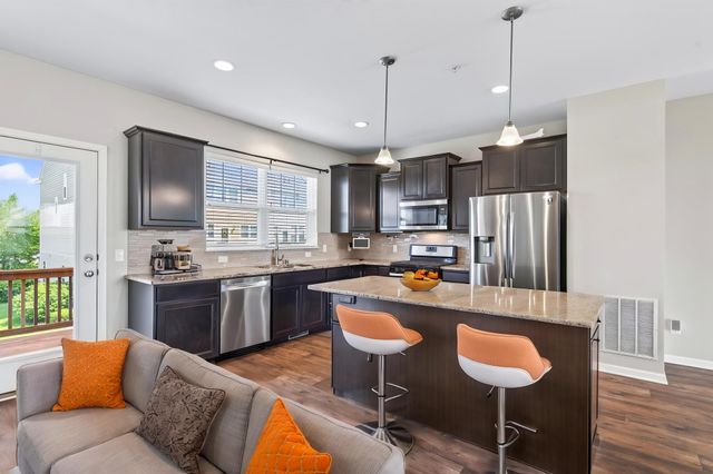 15474 Eames Way, Apple Valley, MN 55124