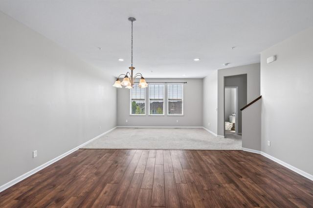 15474 Eames Way, Apple Valley, MN 55124