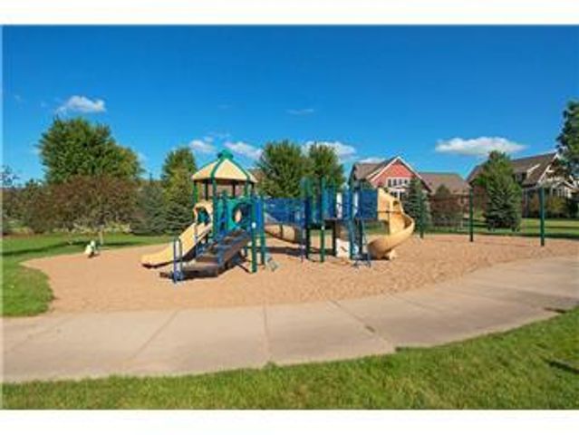 15474 Eames Way, Apple Valley, MN 55124