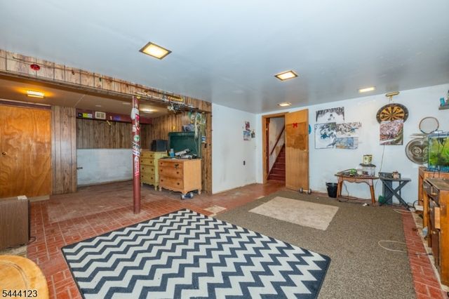 5 Brookwood Dr, West Caldwell Twp., NJ 07006