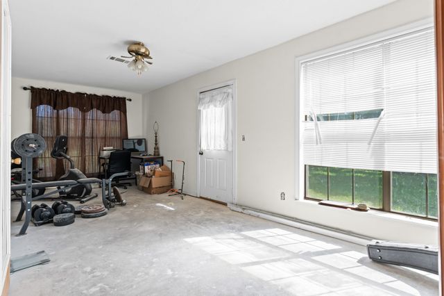 2437 State Highway 22, Whitney, TX 76692