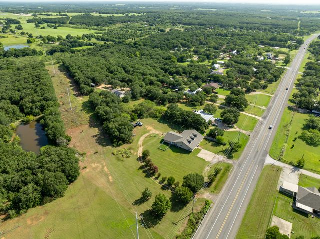 2437 State Highway 22, Whitney, TX 76692