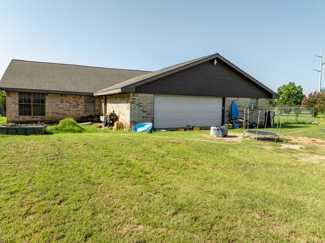 2437 State Highway 22, Whitney, TX 76692