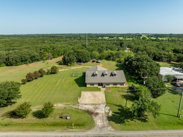2437 State Highway 22, Whitney, TX 76692
