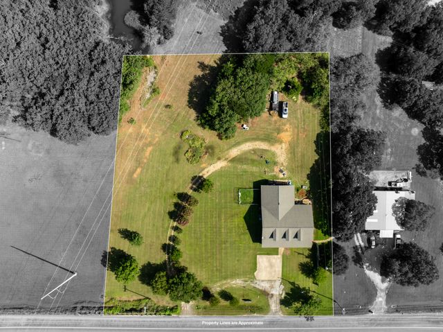 2437 State Highway 22, Whitney, TX 76692