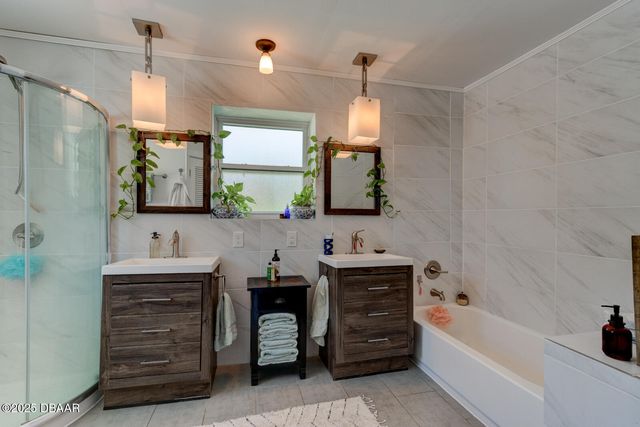 357 S Seneca Boulevard, Daytona Beach, FL 32114